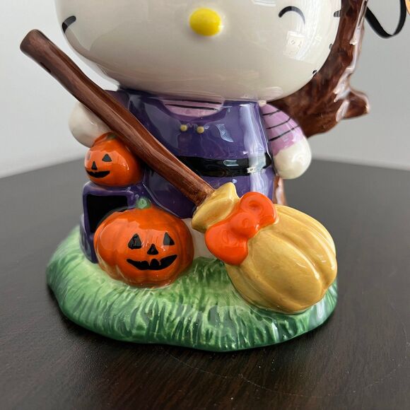 Hello Kitty Halloween Blue Sky - Picture 4 of 9